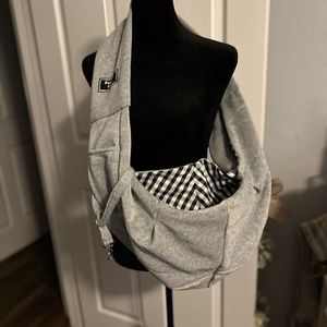 SOLD!!!   Cat or small dog carrier